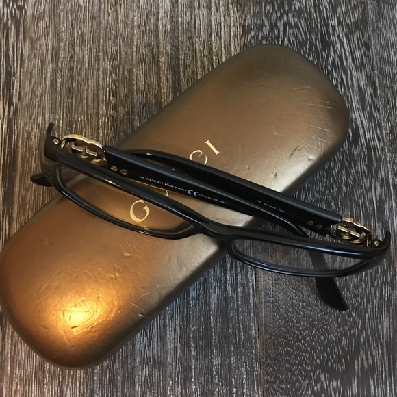 Gucci Black and Gold Women's Glasses - Picture 6 of 6